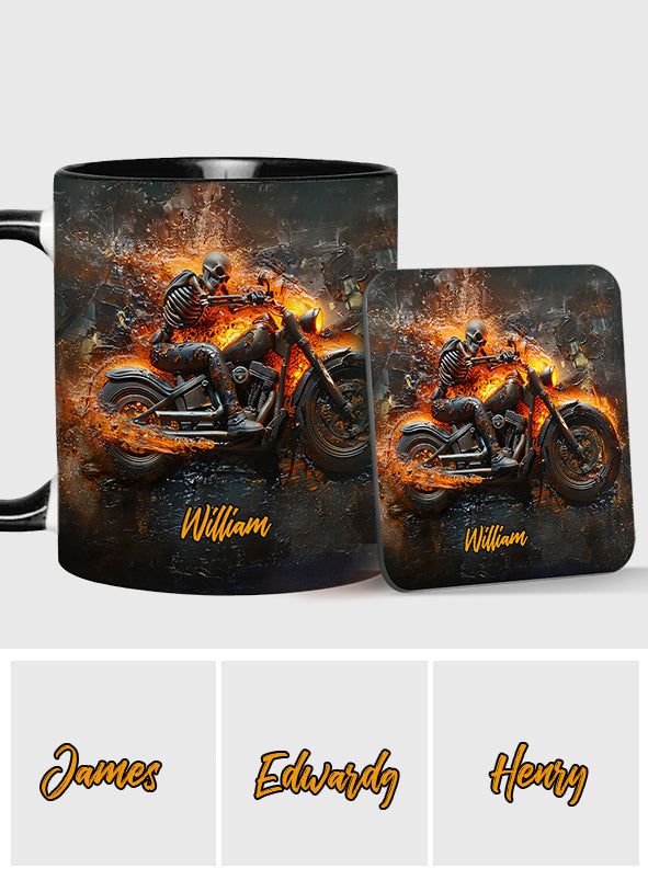 Mug personnalisé pour motard avec squelette sur une moto enflammée