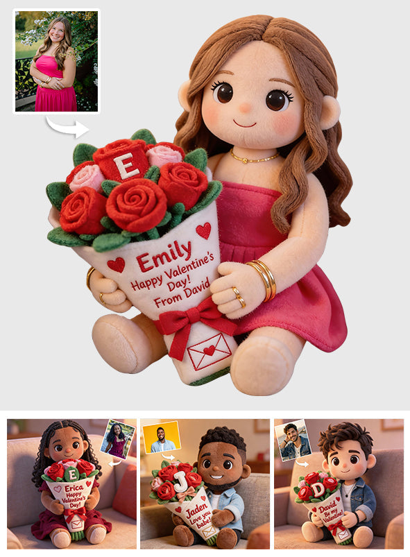 Coussin personnalisé en fausse fourrure en forme de couple avec photo et initiales des noms