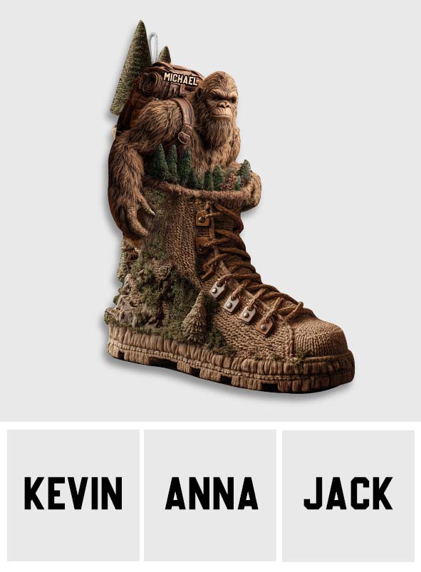 Chaussette de Noël personnalisée en forme de randonnée - Into The Wood