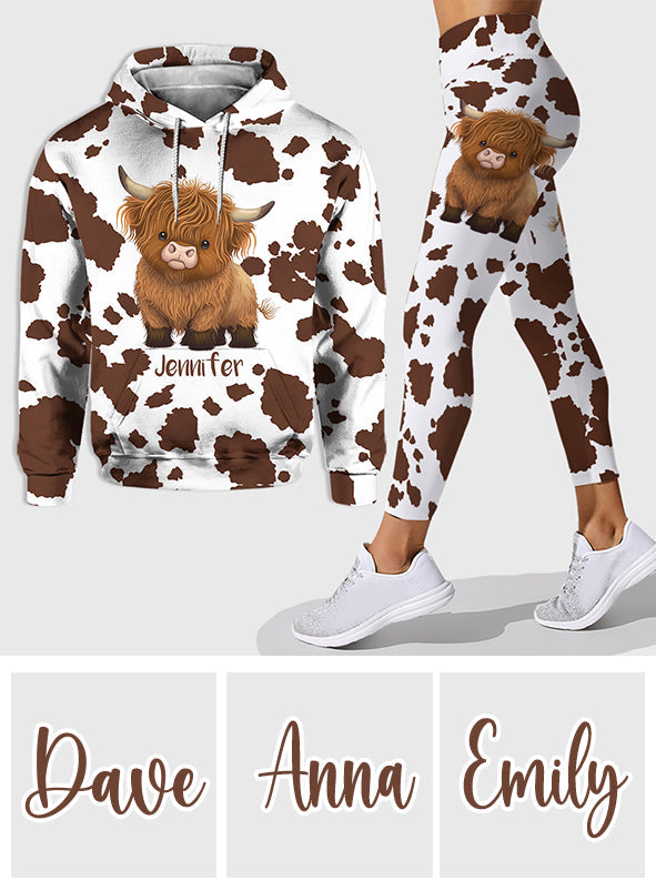 Juste une fille qui aime les vaches des Highlands - Sweat à capuche et legging personnalisés avec motif vache des Highlands
