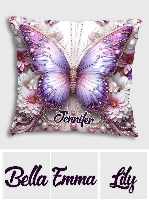 Coussin décoratif papillons violets personnalisé