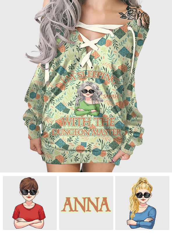 Je dors avec le maître du donjon - Robe RPG personnalisée à épaules dénudées et manches longues