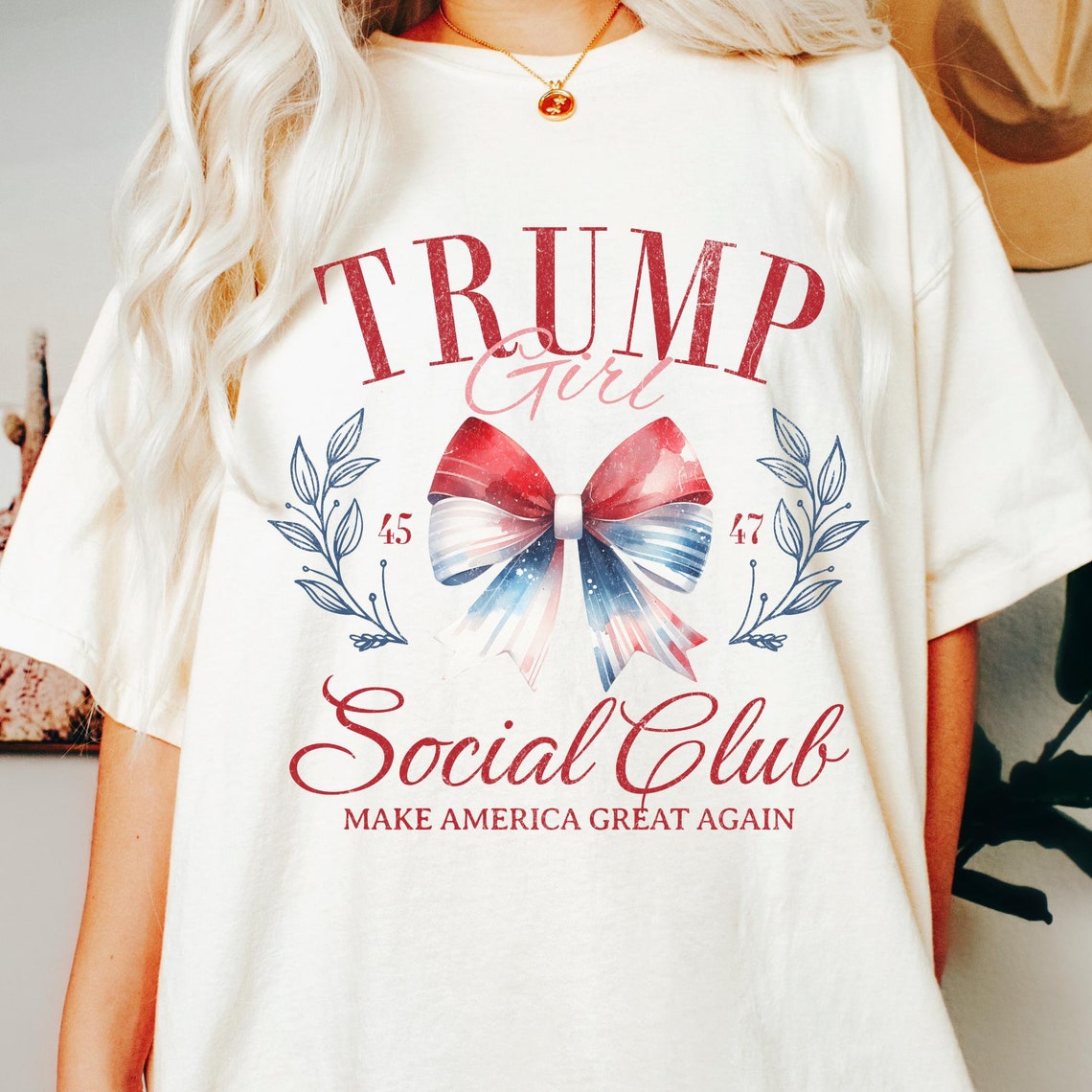 T-shirt « Trump Girl », T-shirt « Trump Girl Social Club », T-shirt MAGA, T-shirt conservateur, T-shirt républicain « Élection 2024 », T-shirt et sweat à capuche aux couleurs preppy
