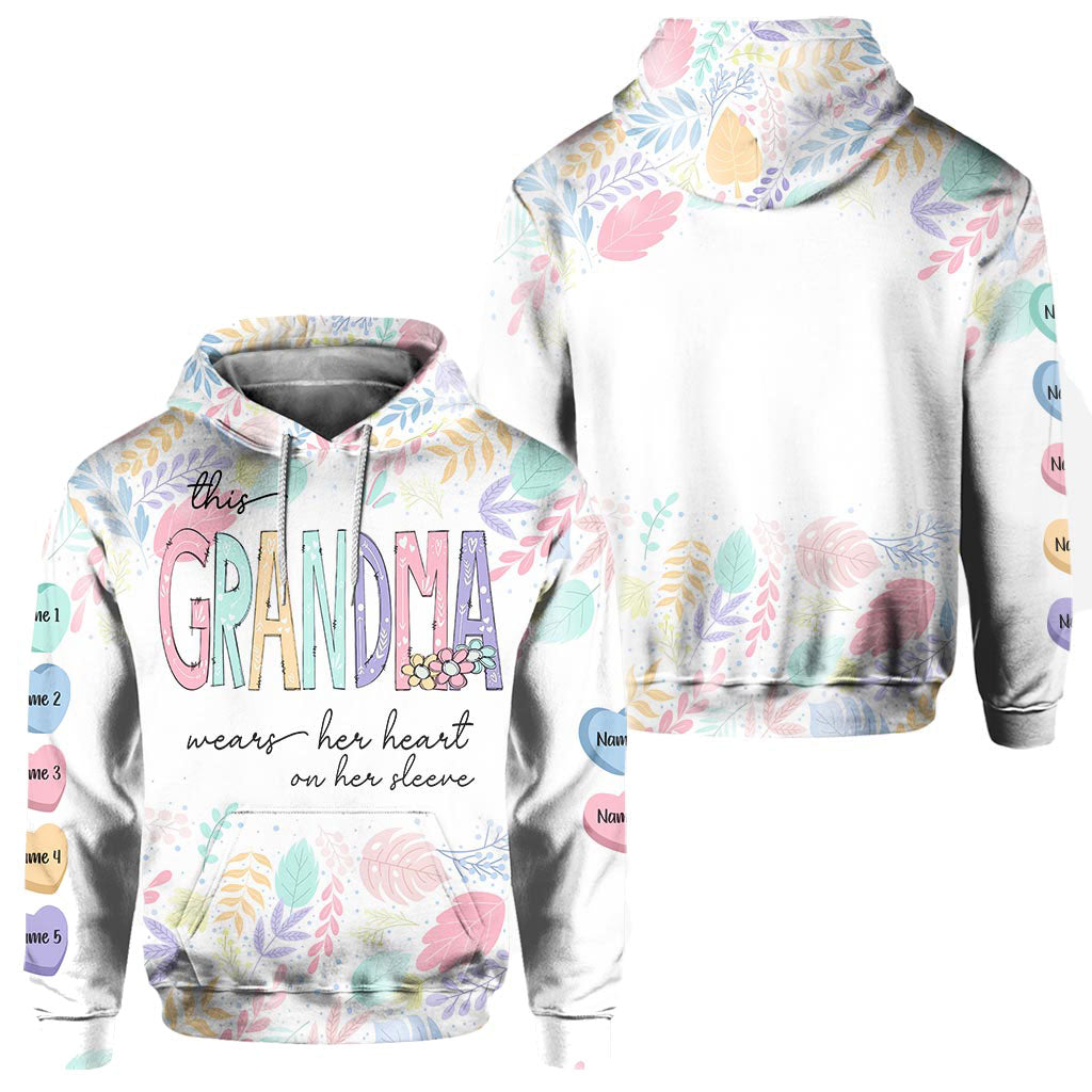 Cette grand-mère a le cœur sur la main - T-shirt et sweat à capuche personnalisés « Grand-mère »