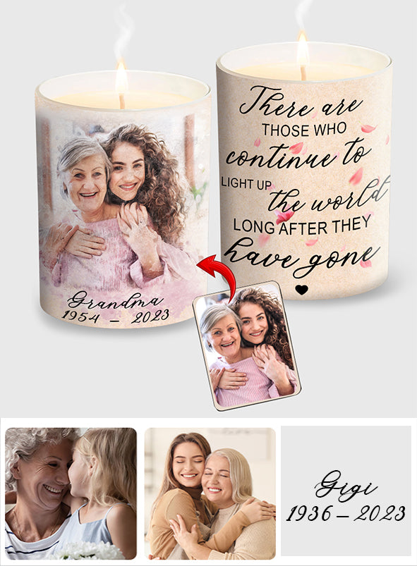 Il y a ceux qui continuent d'illuminer le monde - Cadeau commémoratif en cas de décès - Bougie personnalisée avec couvercle en bois