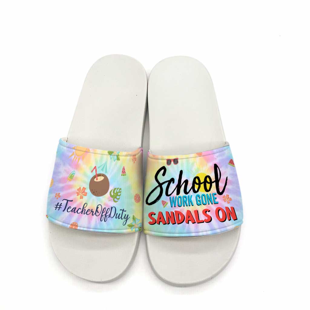 Enfilez vos sandales pour aller travailler à l'école ! Sandales personnalisées pour enseignants
