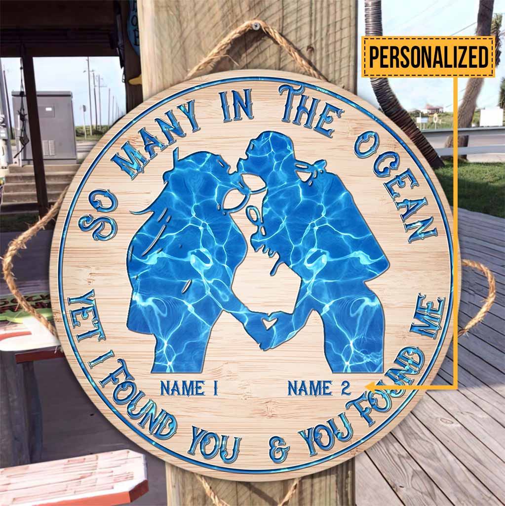 So Many In The Ocean - Scuba Diving Personalized Round Wood Sign