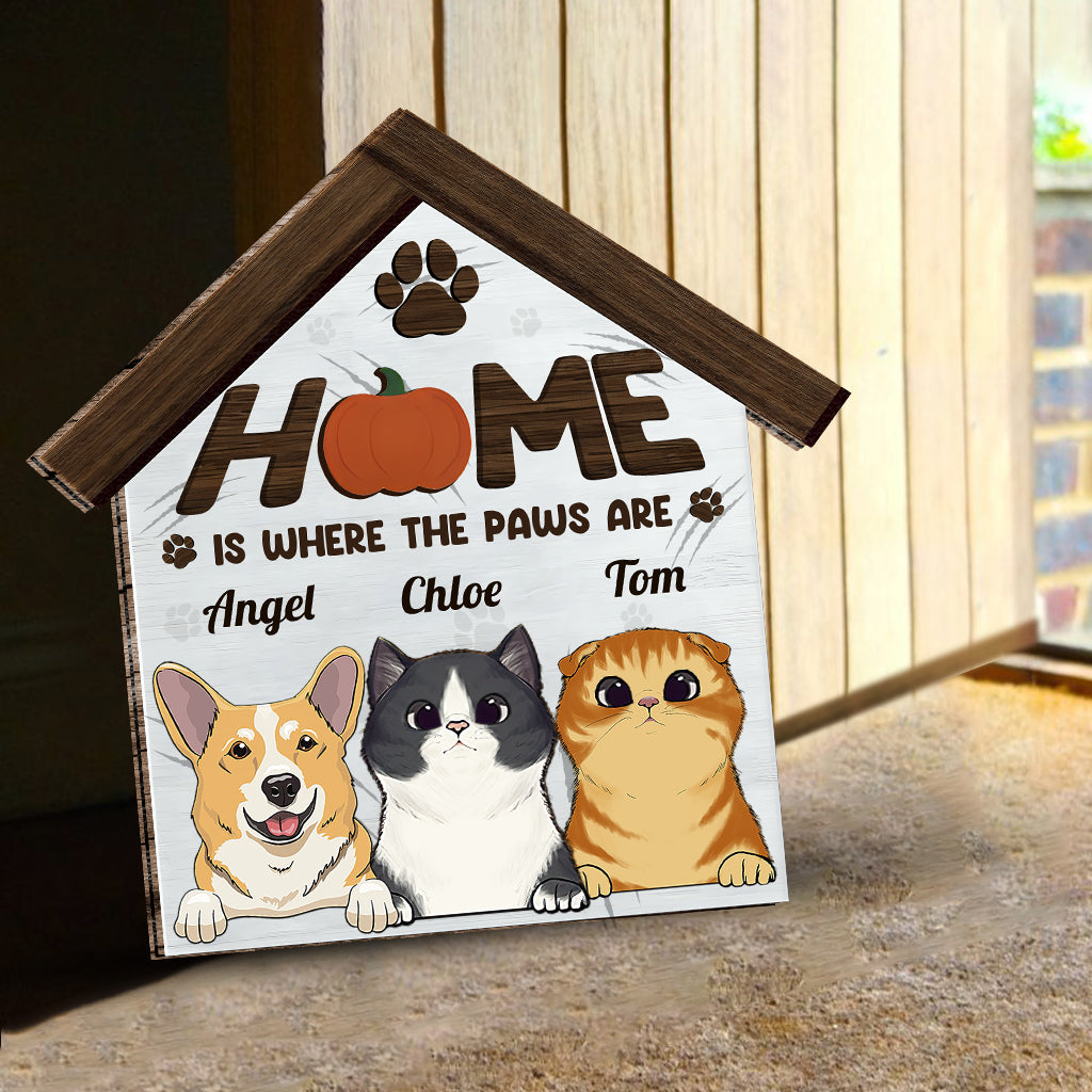 « La maison, c'est là où sont les pattes » - Panneau en bois interchangeable personnalisé pour chien