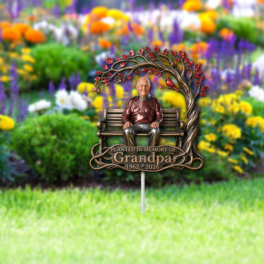 Cardinal Tree Memorial - Personalized Memorial Metal Garden Art