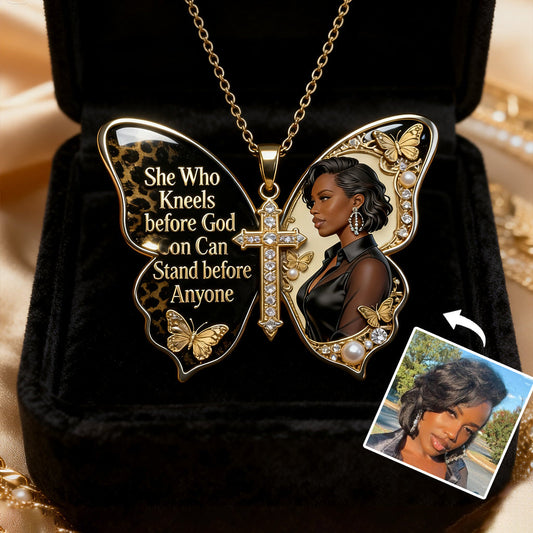 She Who Kneels Before God Can Stand Before Anyone - Personalized African American Shaped Metal Pendant Necklace
