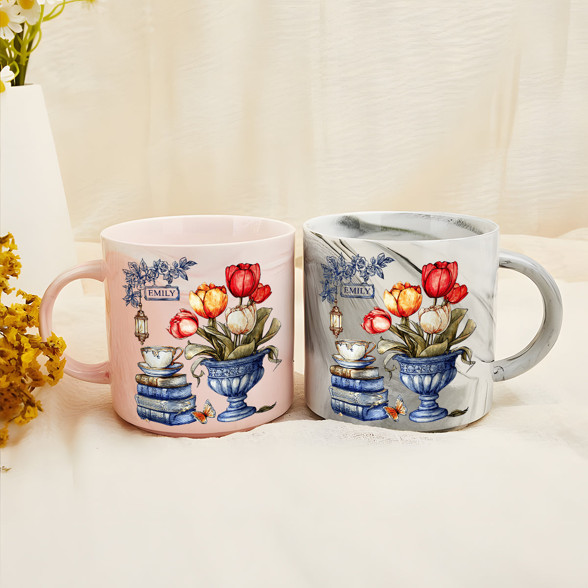 Tulipes nostalgiques, livres et thé - Mug marbré personnalisé avec livre