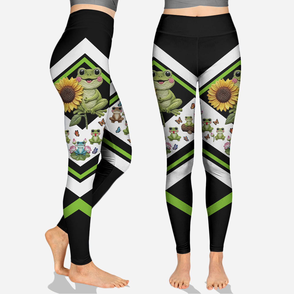 Just A Girl Who Loves Frogs - Personalized Frog Hoodie and Leggings