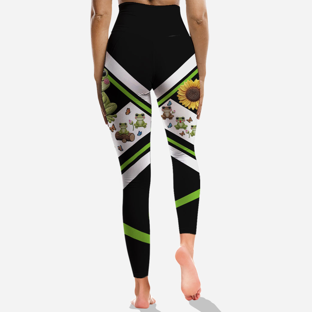 Just A Girl Who Loves Frogs - Personalized Frog Hoodie and Leggings