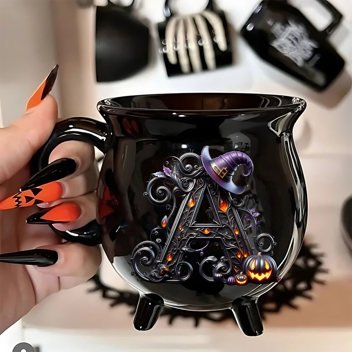 Mug personnalisé avec initiale de sorcière - Mug chaudron de sorcière