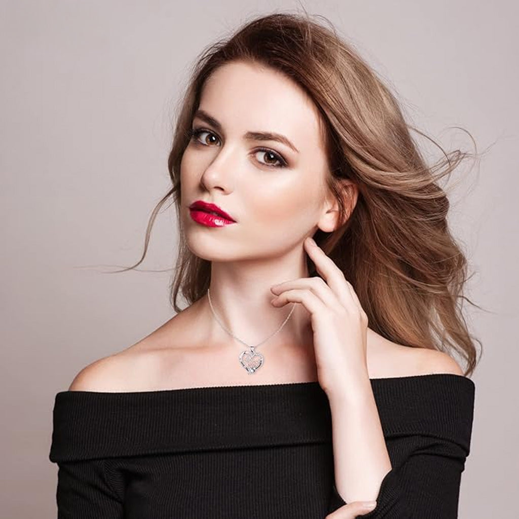 Collier « Je t'aime maman » avec pendentif cœur et strass, livré dans un coffret cadeau pour maman