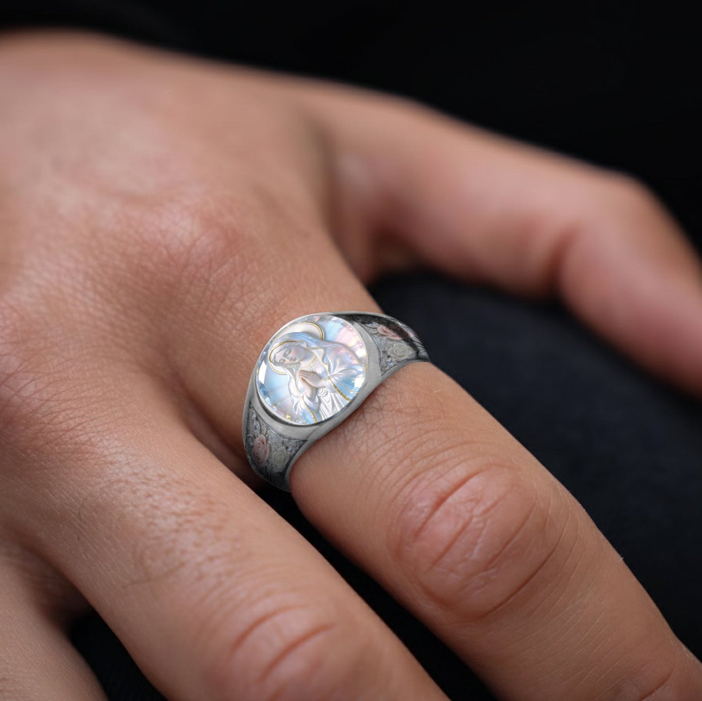 Bague chevalière chrétienne personnalisée « L'éclat éternel de Notre-Dame »