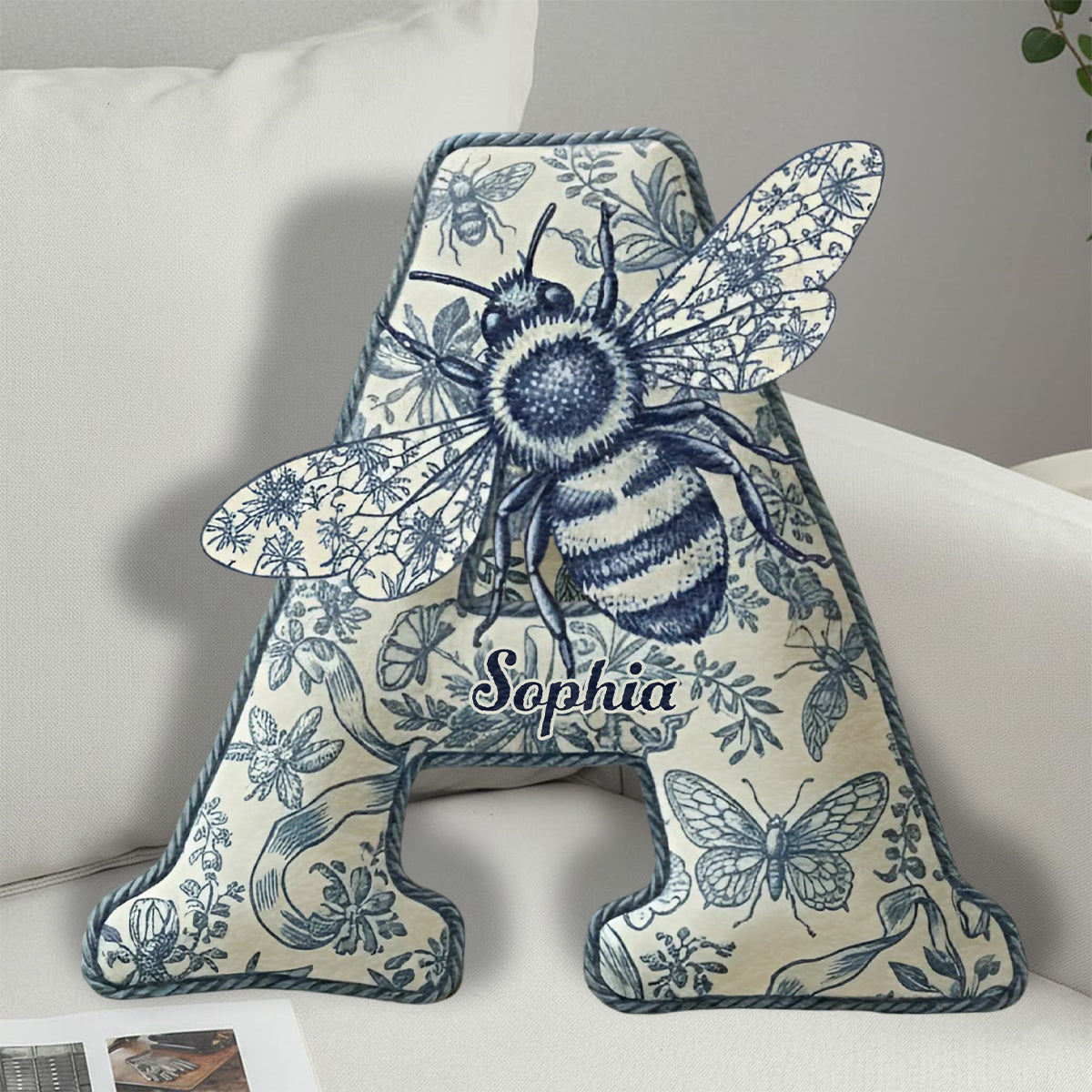 Coussin personnalisé en fausse fourrure abeille Toile De Jouy