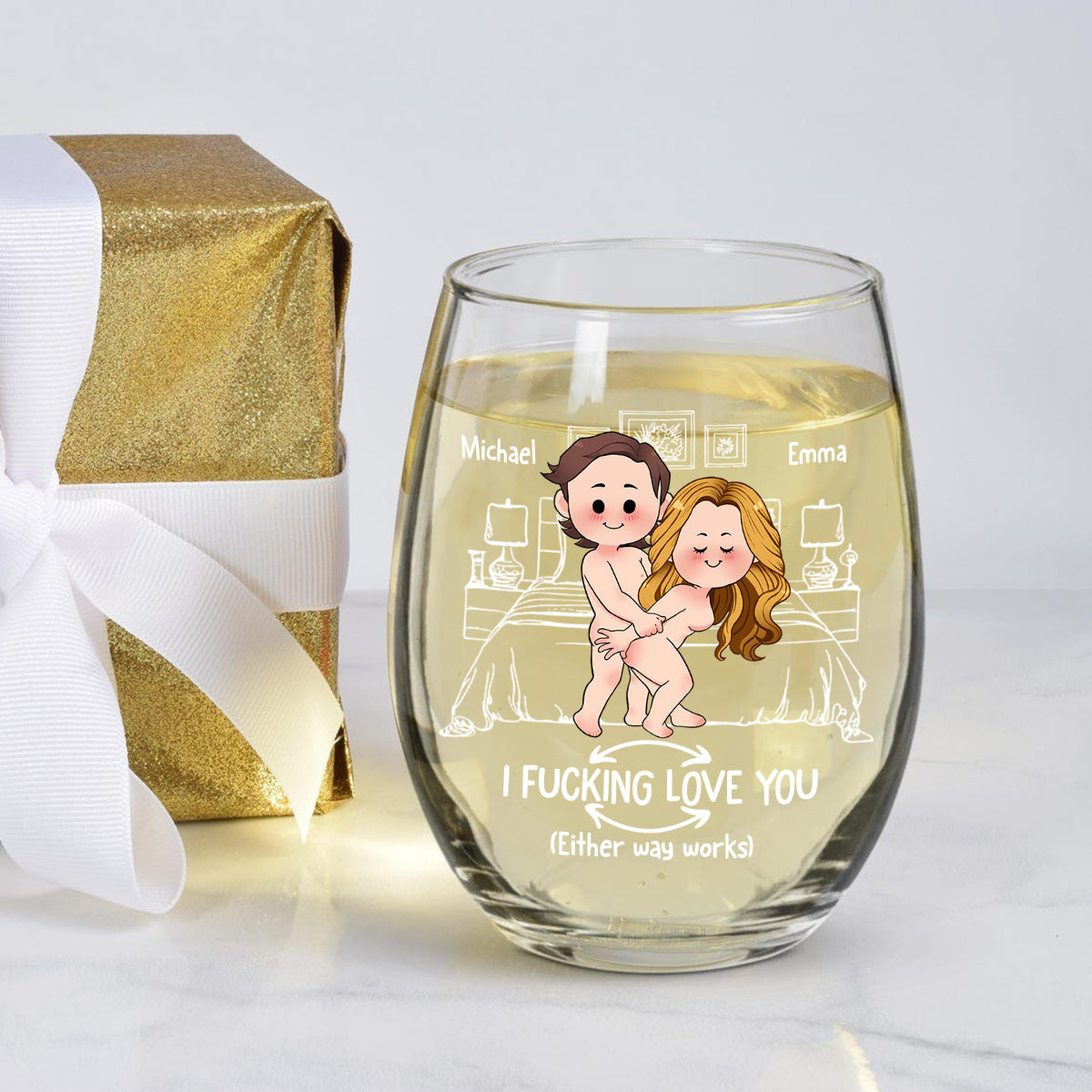 Couple coquin - Verre à vin personnalisé avec le couple