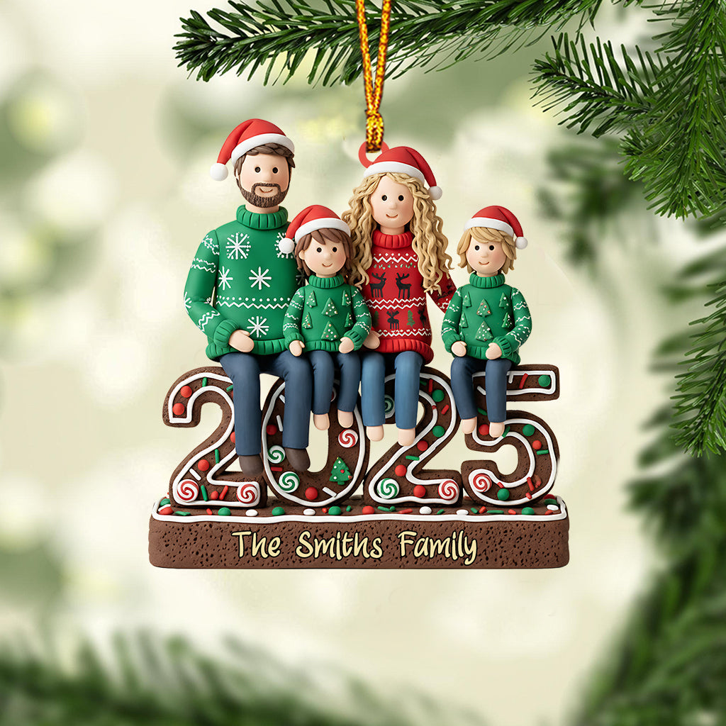 Merry Christmas To Family - Personalized Family Ornament