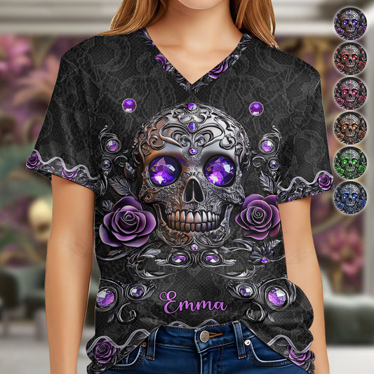 Magnifique crâne et roses - T-shirt à col en V personnalisé avec motif crâne et roses imprimés intégralement