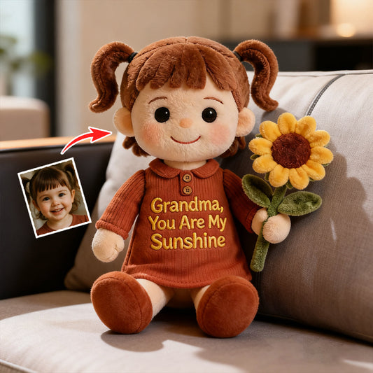 Grandir avec l'amour de grand-mère - Coussin en fausse fourrure premium personnalisé pour grand-mère