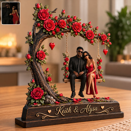 Custom Couple On The Tree Swing - Personalized Couple Plaque With Charm