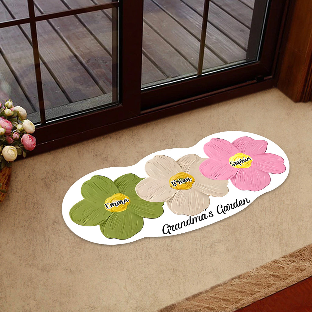 Grandma's / Mom's Garden - Personalized Grandma Shaped Doormat