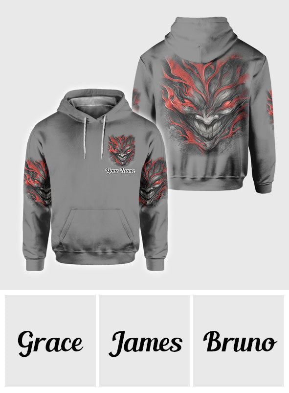 Je ne suis jamais seul - T-shirt personnalisé à motif de crâne