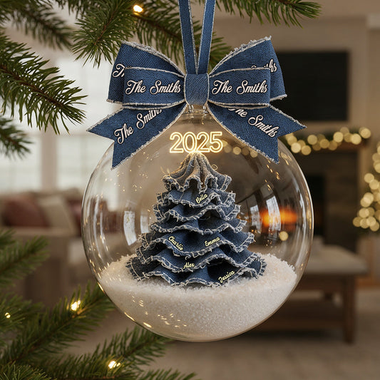 Joyeux Noël en famille - Boule à neige personnalisée avec nœud