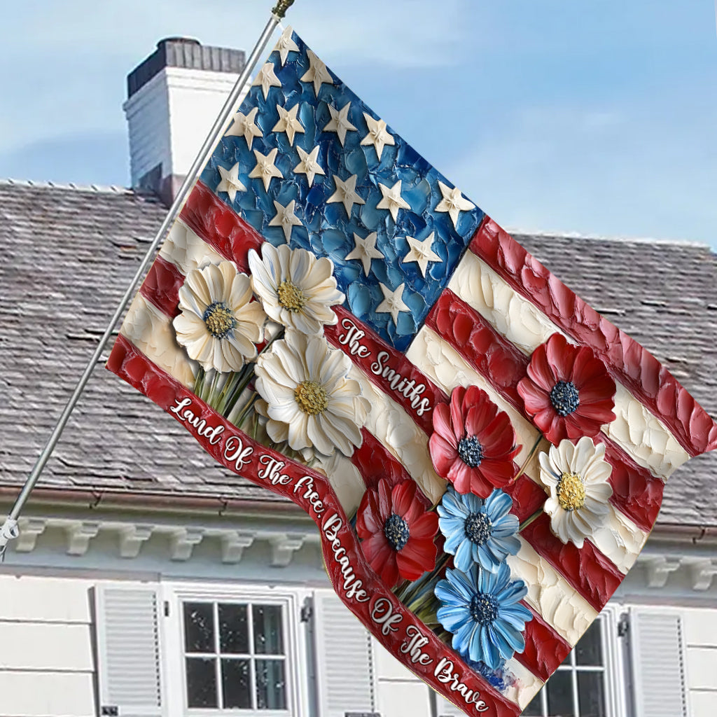 Terre de liberté, grâce aux braves - Drapeau de maison personnalisé pour la fête de l'indépendance/le 4 juillet