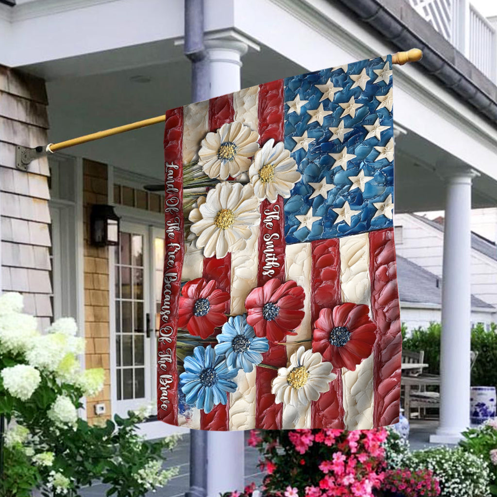 Terre de liberté, grâce aux braves - Drapeau de maison personnalisé pour la fête de l'indépendance/le 4 juillet