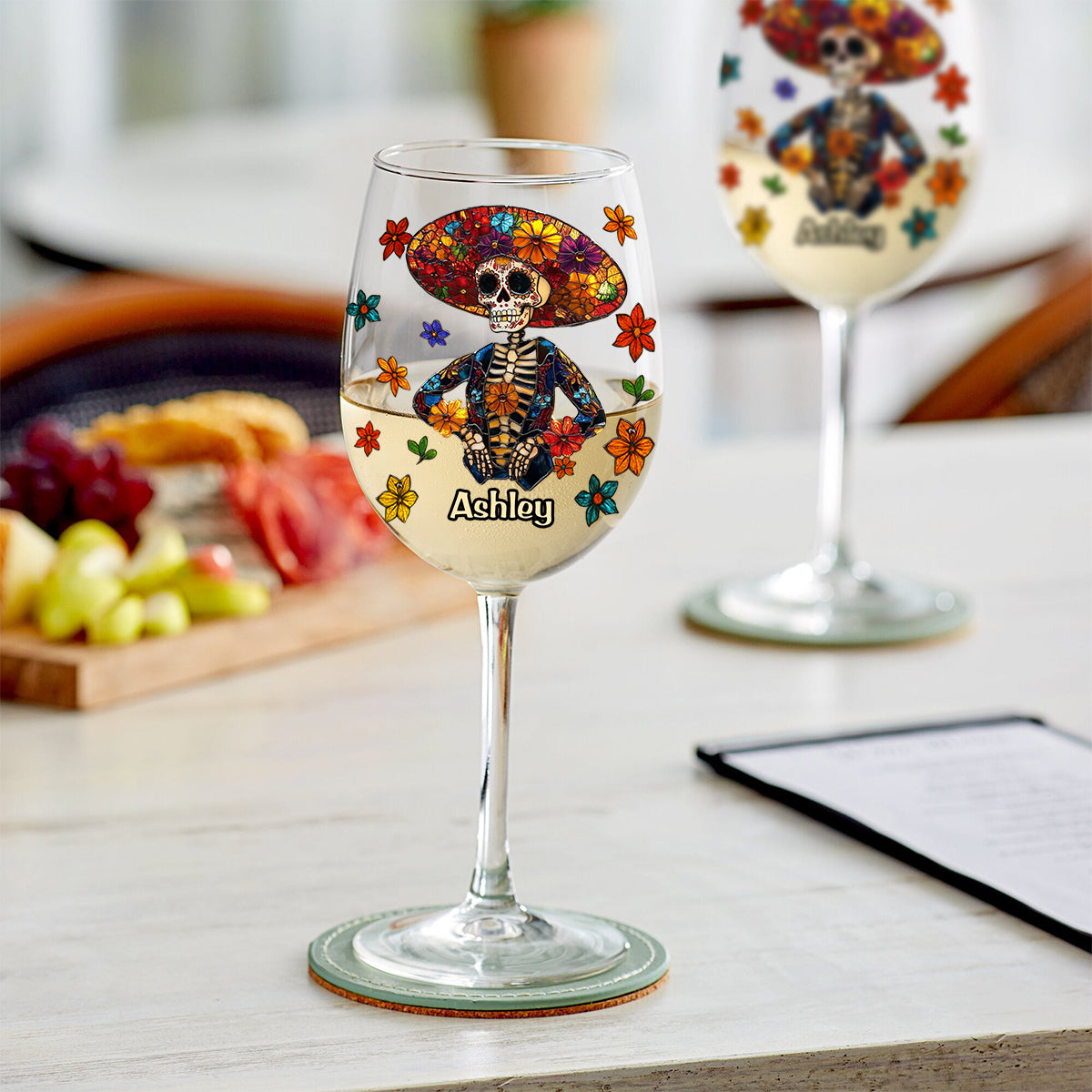 Joyeux mois de l'héritage hispanique ! Verre à vin personnalisé pour femmes latines, à longue tige.