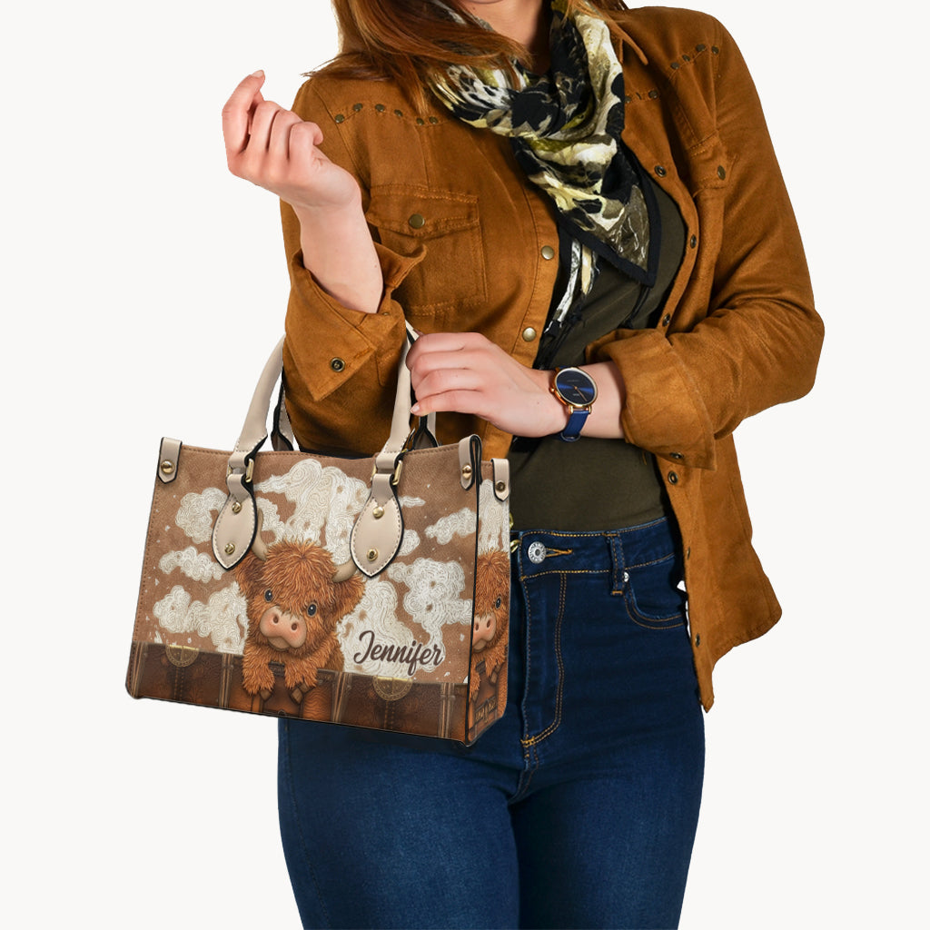 Cute Highland Cow - Personalized Highland Cow Leather Handbag