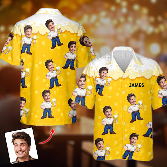 Chemise hawaïenne personnalisée avec caricature humoristique d'un homme sur le thème de la bière - T-shirt hawaïen personnalisé