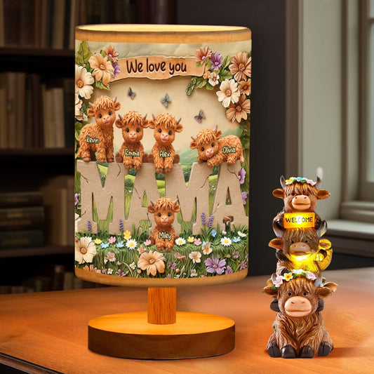 Lampe de table personnalisée « Maman vache des Highlands » avec socle en bois