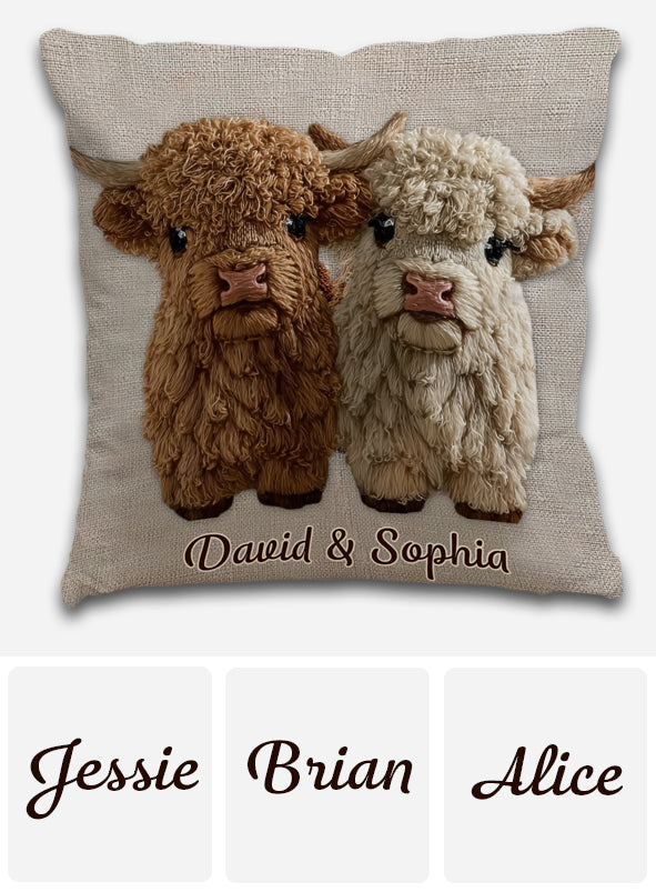 Coussin décoratif personnalisé « You & Me » représentant une vache des Highlands