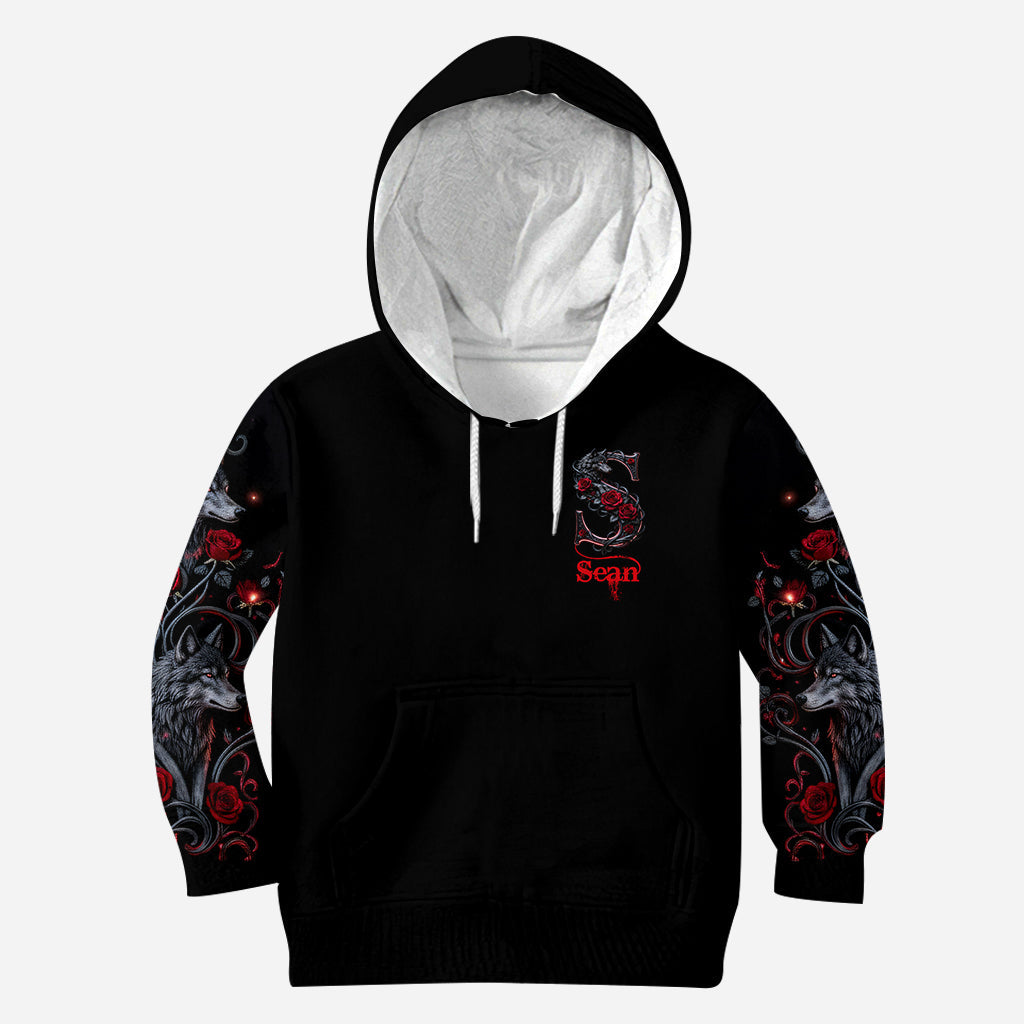 Loup et roses, personnalisation initiale - T-shirt personnalisé avec loup intégral