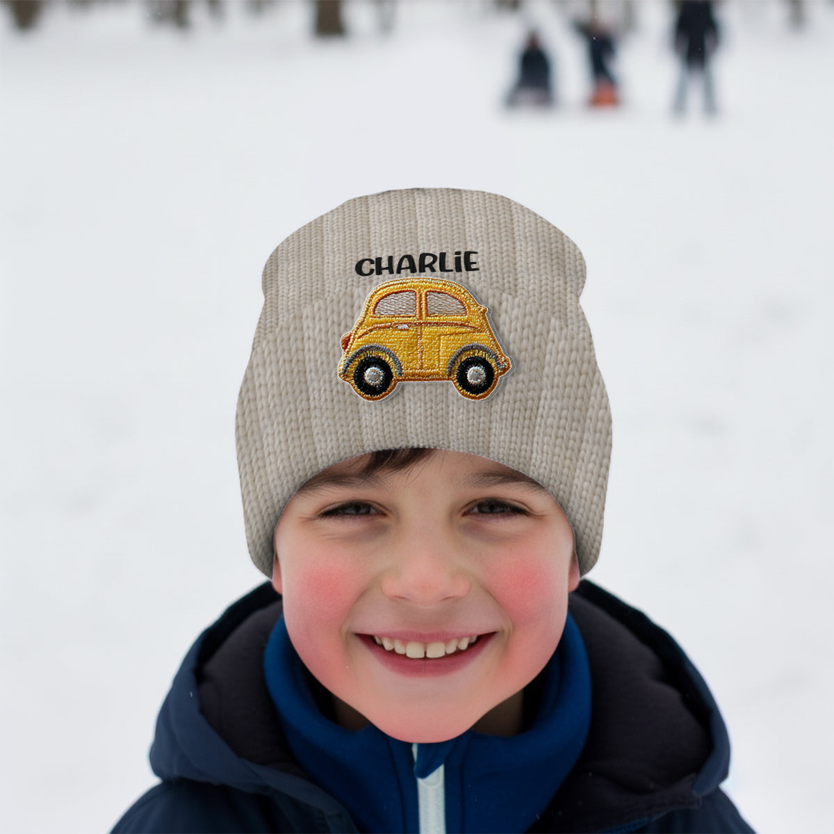 Love Cars - Bonnet enfant personnalisé avec écussons