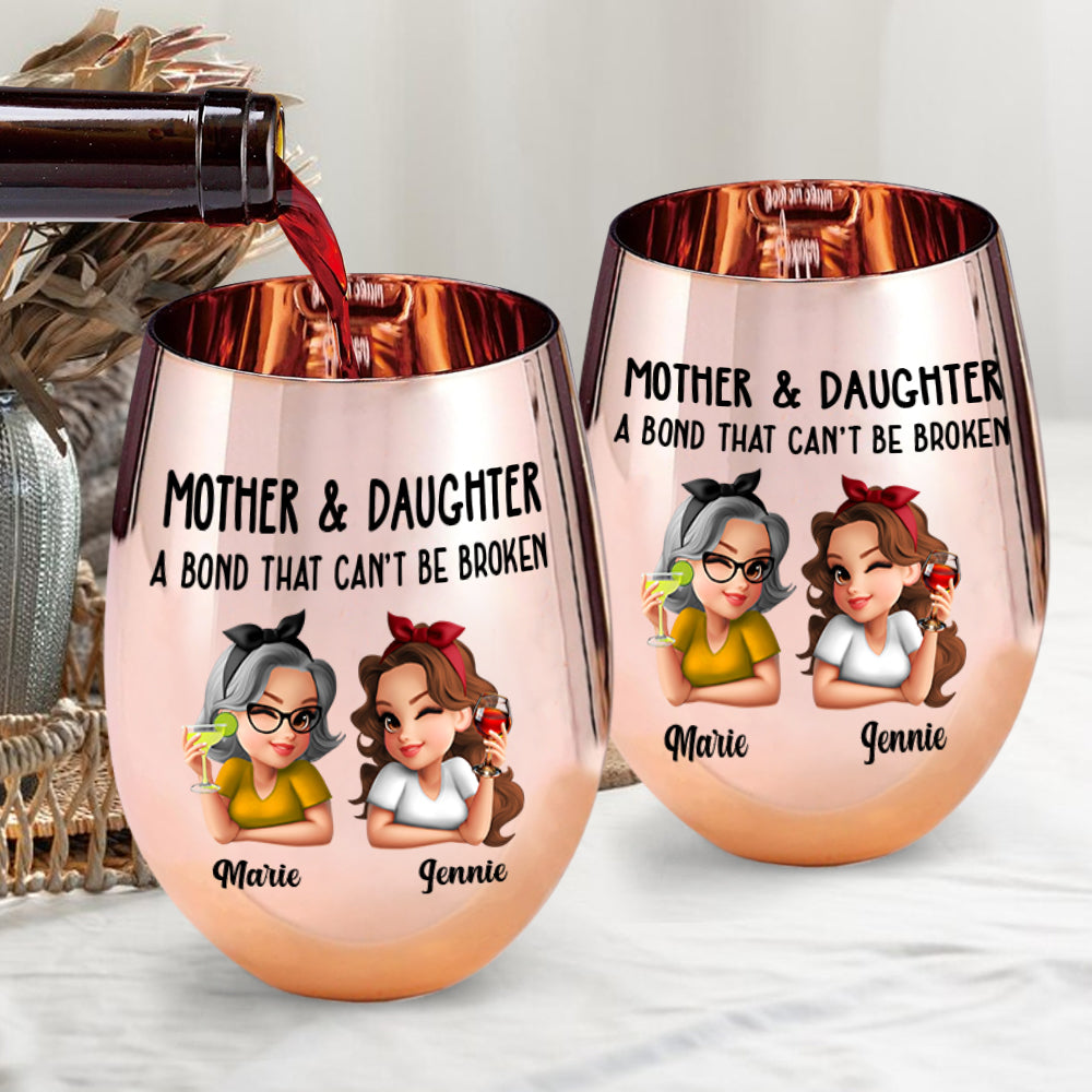 Mère et fille : un lien indéfectible - Verre à vin métallique personnalisé « Maman »