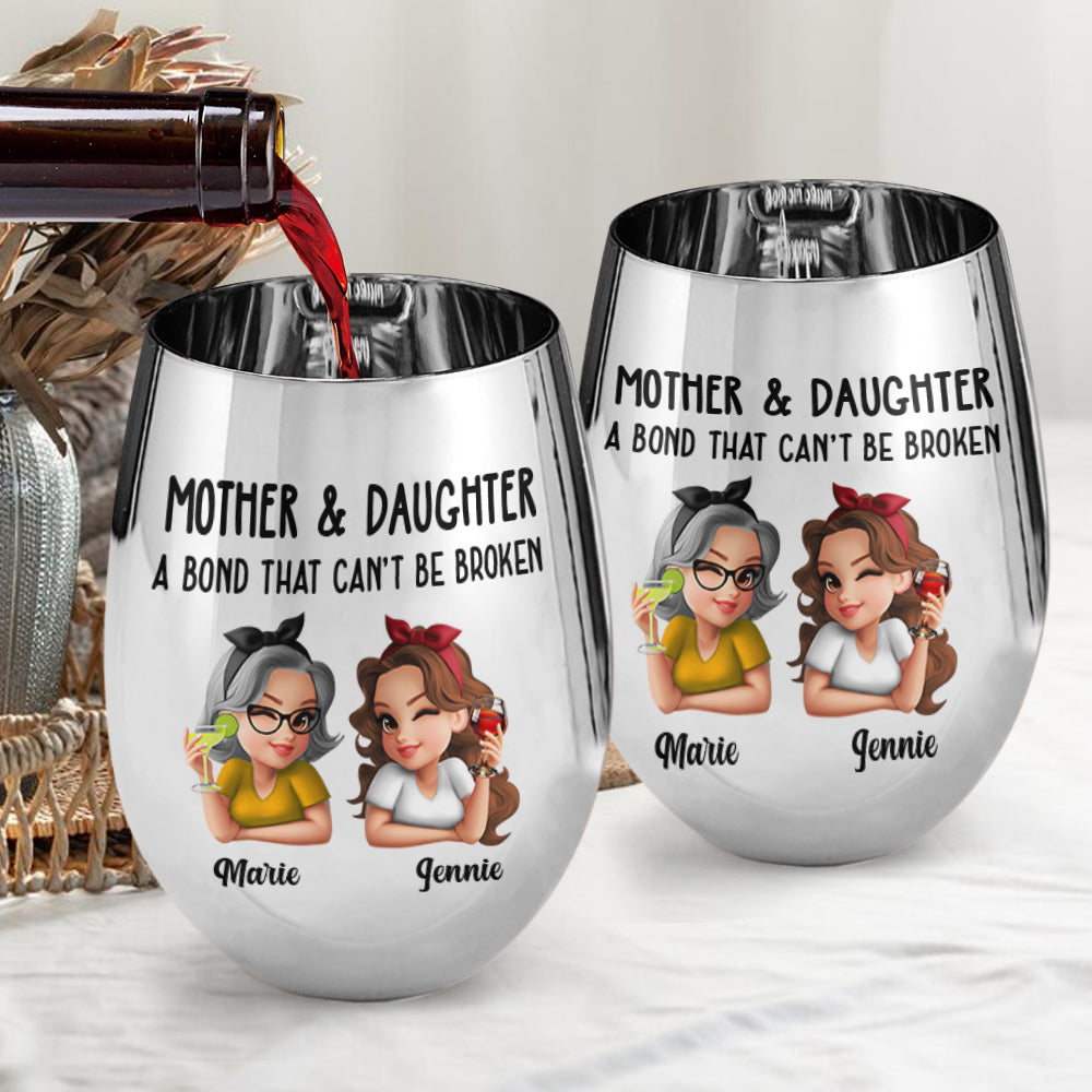 Mère et fille : un lien indéfectible - Verre à vin métallique personnalisé « Maman »