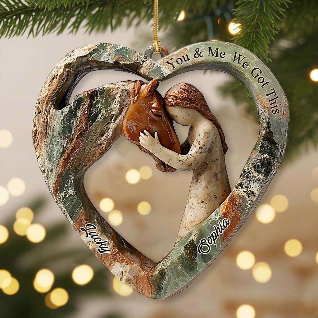 Ornement de cheval personnalisé en forme de cœur représentant une fille et un cheval