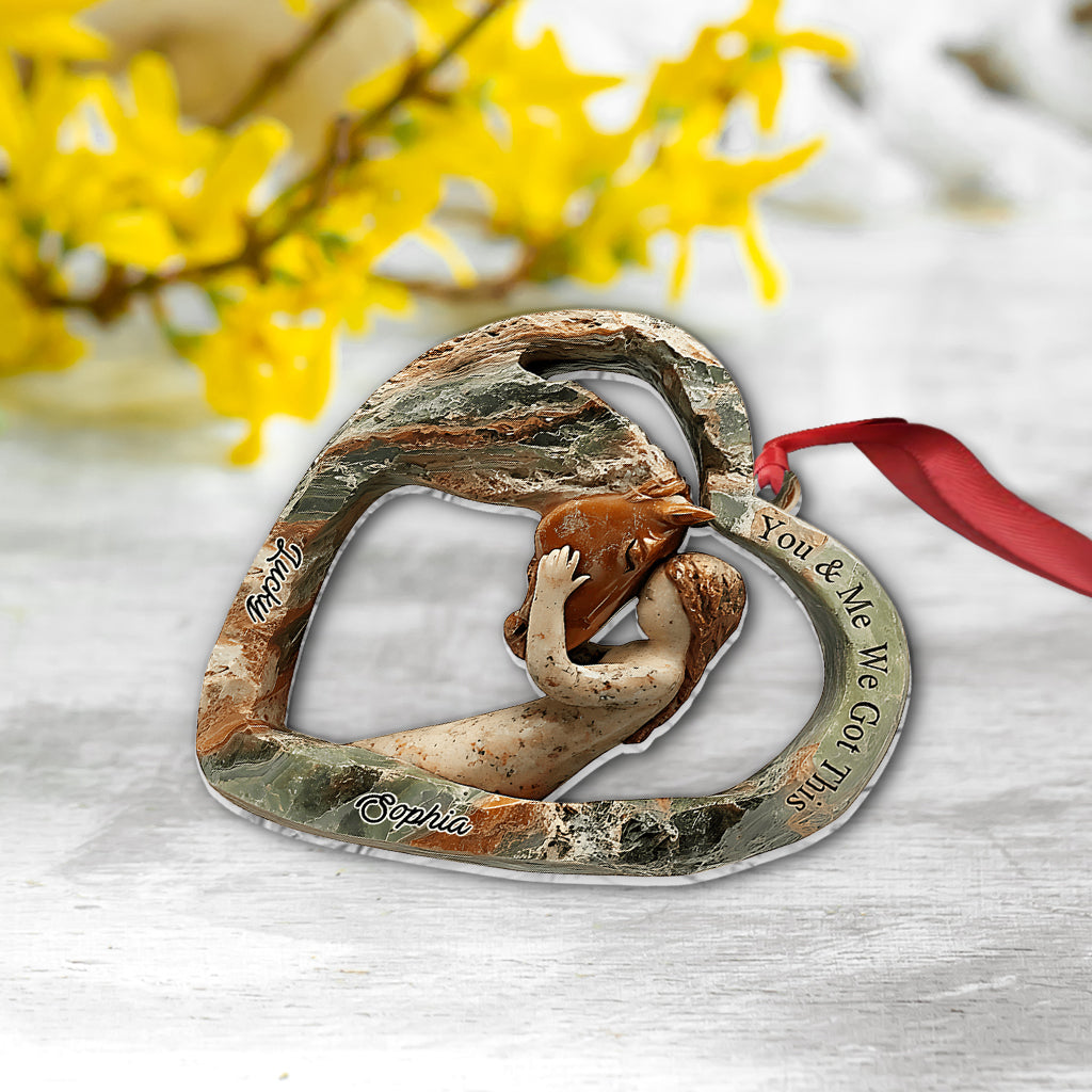 Ornement de cheval personnalisé en forme de cœur représentant une fille et un cheval