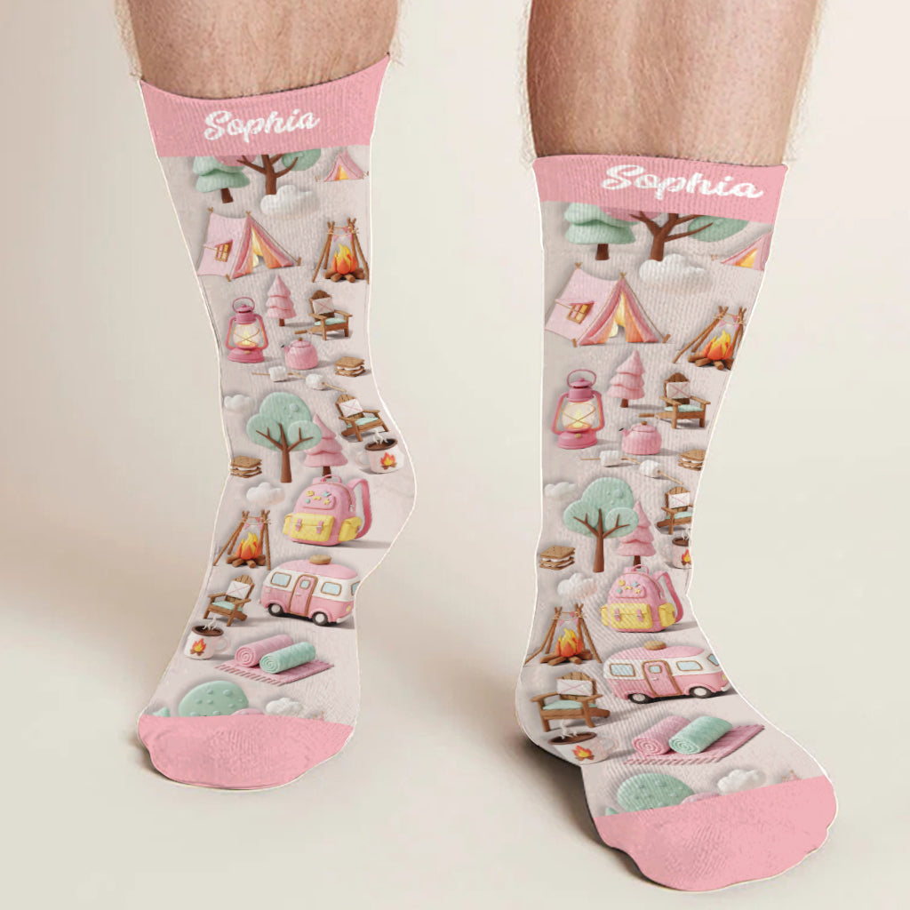 Juste une fille qui adore le camping - Chaussettes de camping personnalisées