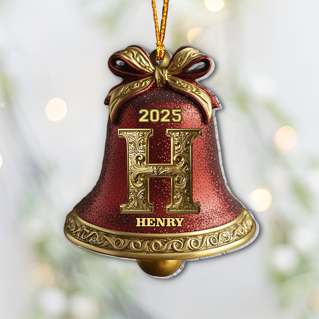 Cloche dorée personnalisée avec initiale pour la famille, Joyeux Noël 2025 - Ornement familial personnalisé