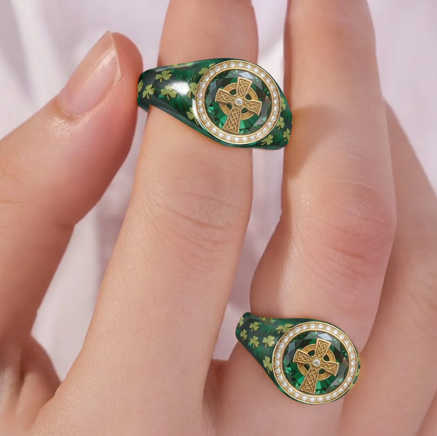 Croix celtique irlandaise - Bague chevalière irlandaise personnalisée