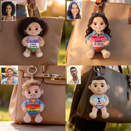 L'amour est l'amour - Porte-clés en peluche LGBT personnalisé