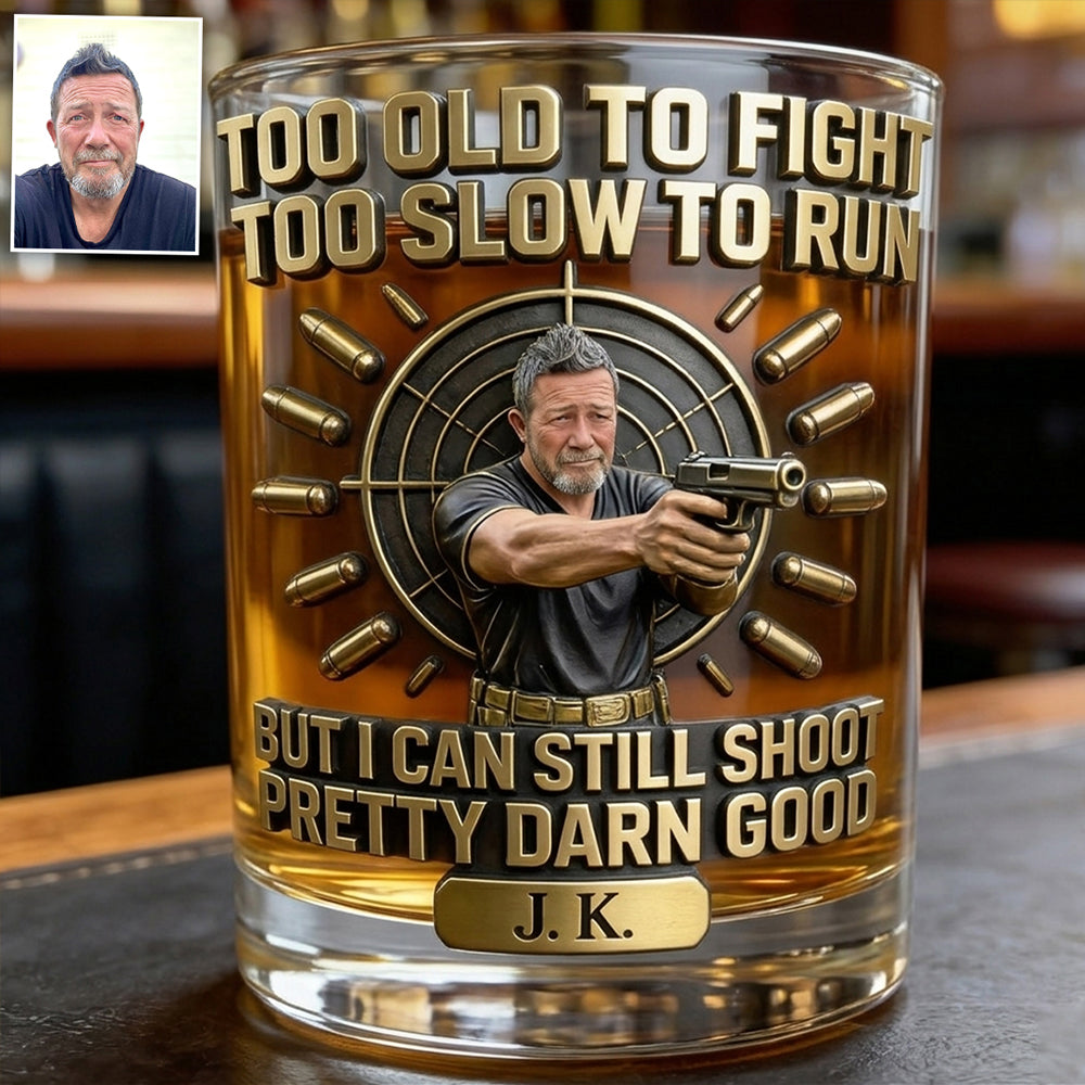Vieil homme mais toujours capable de tirer - Verre à whisky tactique personnalisé