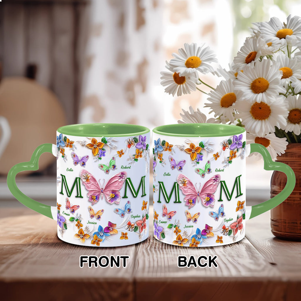 Mug personnalisé « Papillons colorés Maman » avec anse en forme de cœur