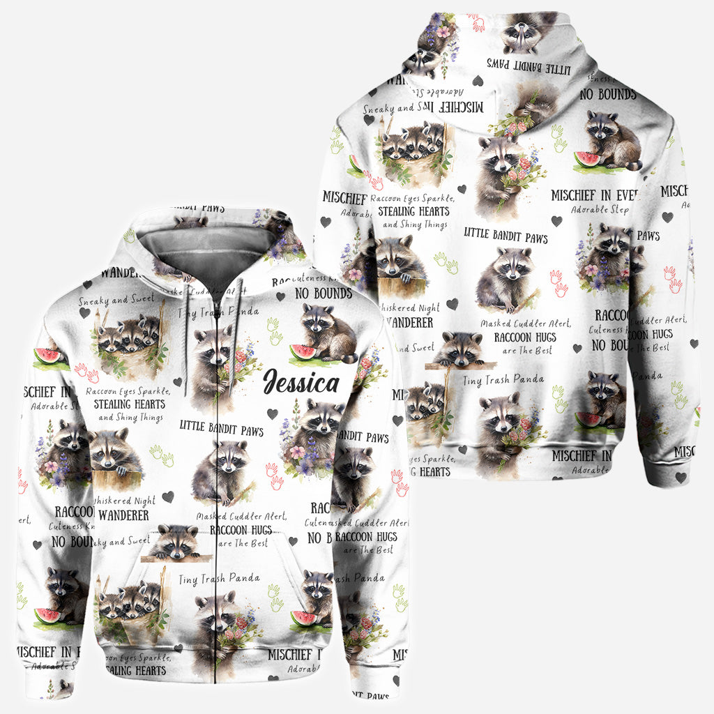 T-shirt personnalisé Little Pandit Paws avec motif raton laveur.