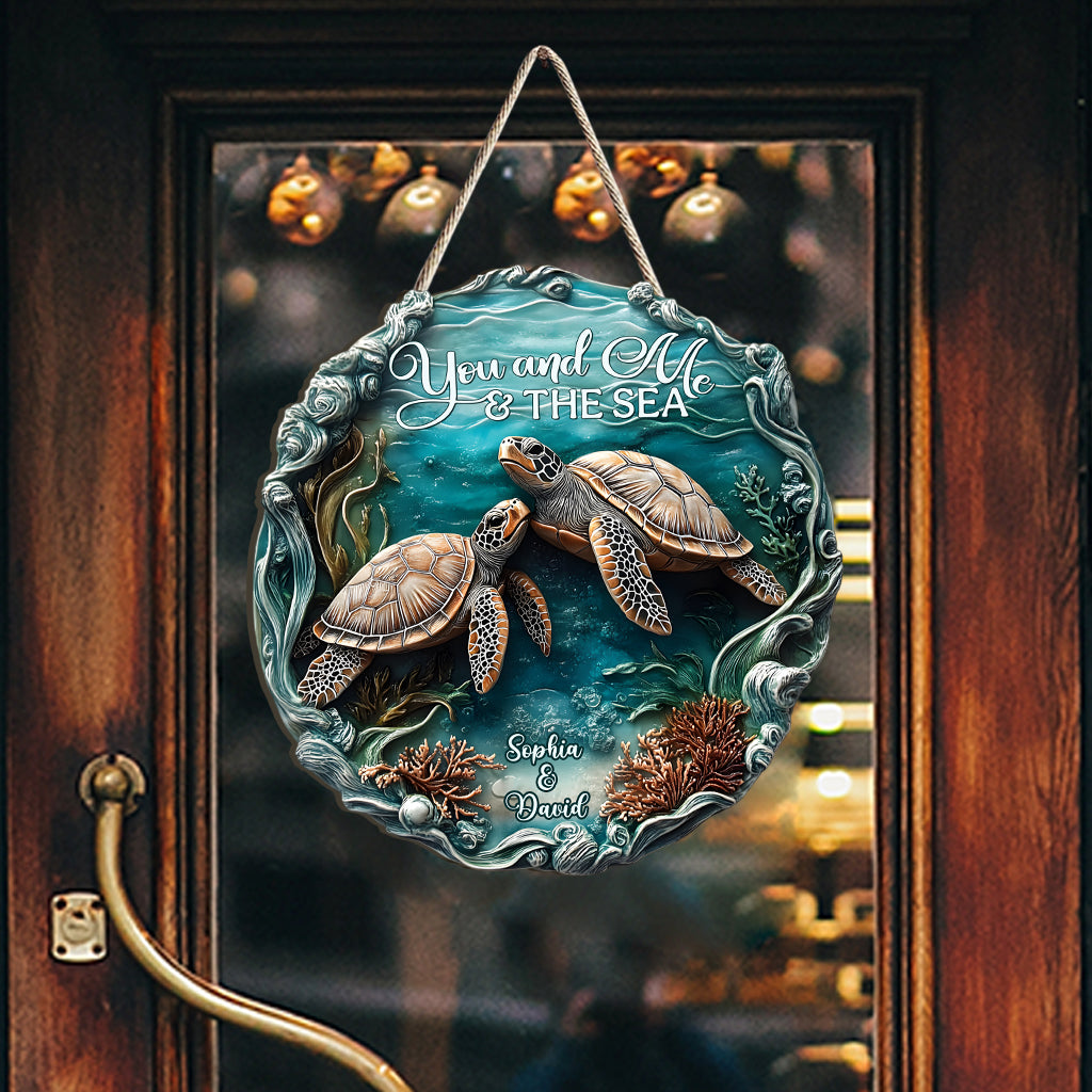 Toi, moi et la mer - Panneau en bois personnalisé en forme de tortue